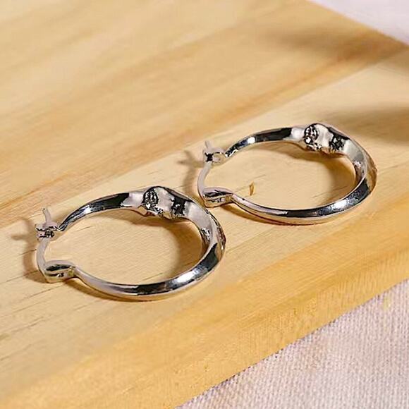 Silver Moon Hoop Minimalist Earrings Earrings - Picture 4 of 7